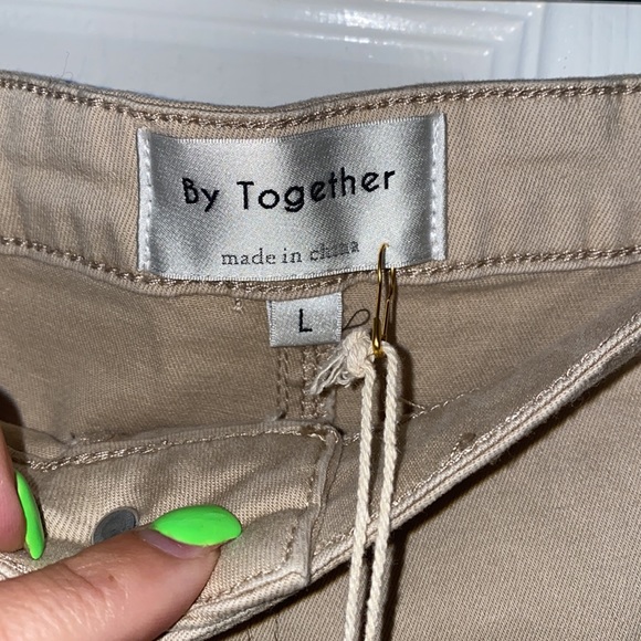 New! Bell bottom khaki pants - Picture 5 of 9